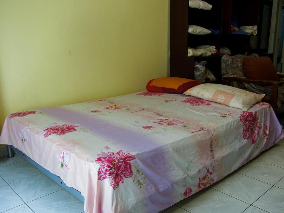 Birbili Youth Guest House Athene Buitenkant foto
